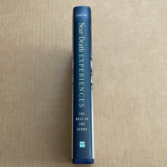 Near Death Experiences by PMH Atwater - Picture 8 of 9